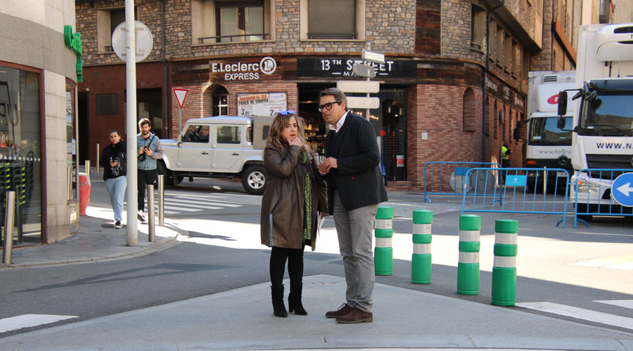 Elisabet Zoppetti i el cap de llista per Escaldes David Pérez (PS SDP +)