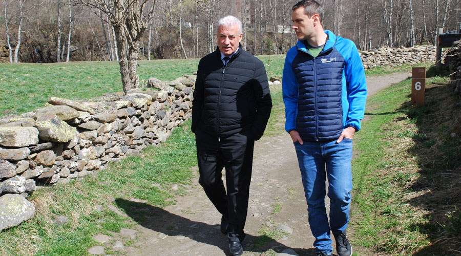 En candidat nacional de Liberals, Josep Maria Cabanes, amb Marc Galabert de la candidatura d'Ordino (Liberals)