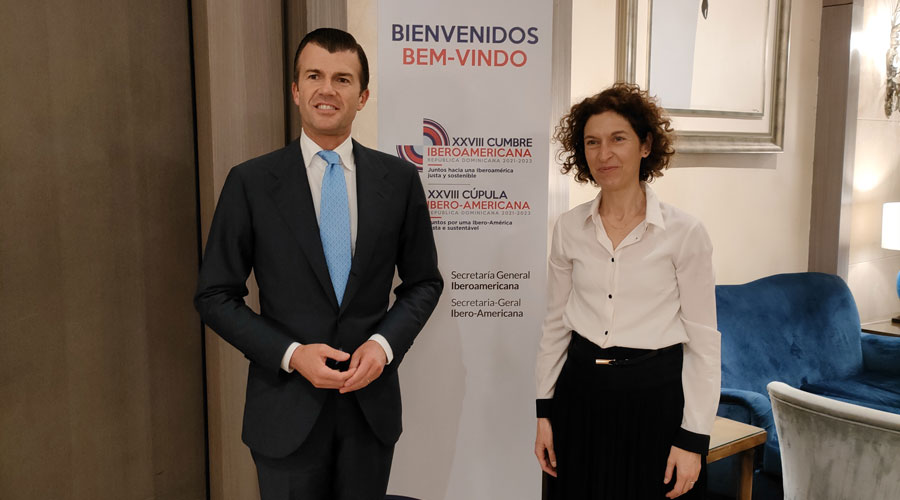 El secretari d’Estat de Relacions Exteriors d’Itàlia, Giorgio Silli amb la ministra Ubach (SFGA)