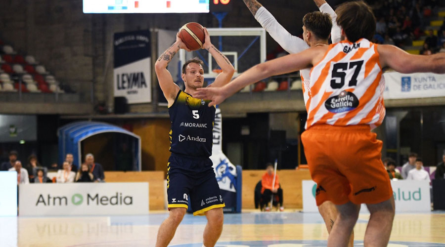 Rafa Luz, dels més destacats en el partit contra el Corunya (BC Andorra)