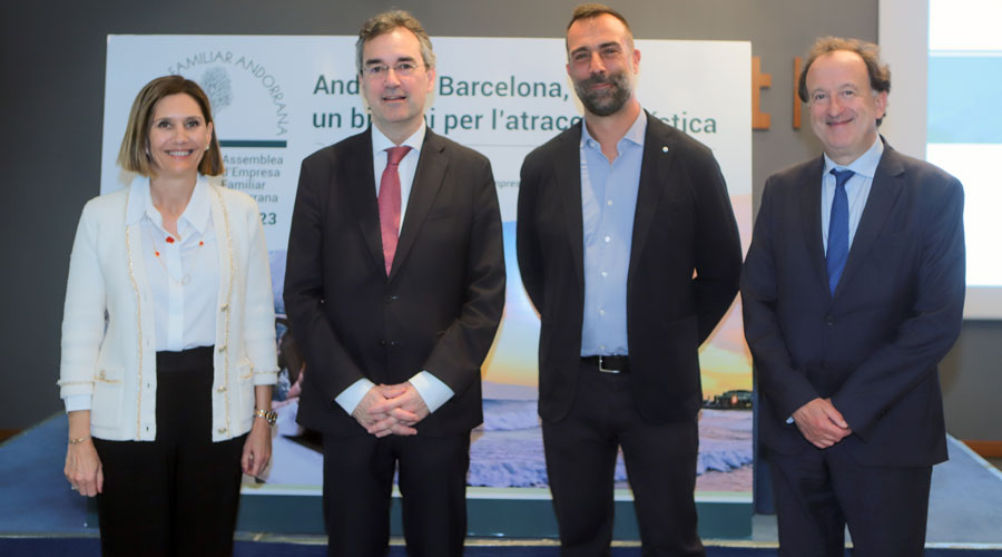 Susanna Torres (vicepresidenta de l’EFA), Eduard Torres, Daniel Armengol (president) i Joan Tomàs (secretari tècnic). EFA