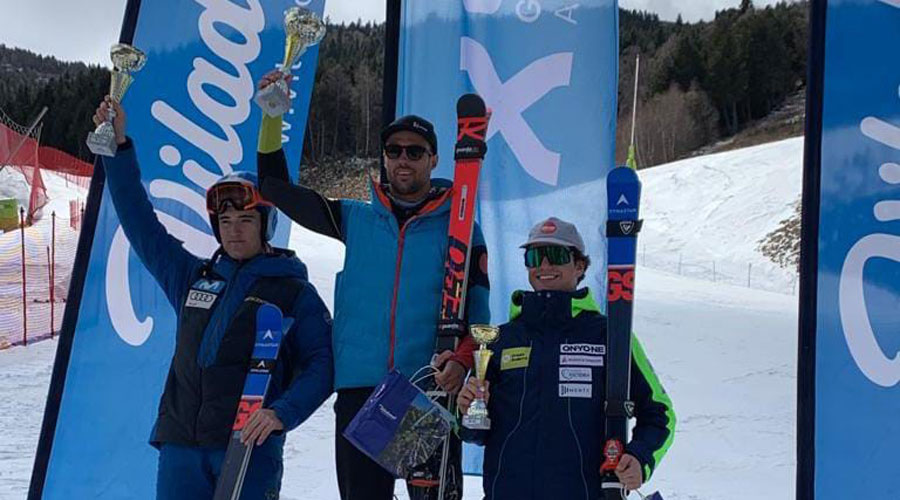 Bartumeu Gabriel (dreta) al podi del GS FIS de l'Àliga. Foto: FAE