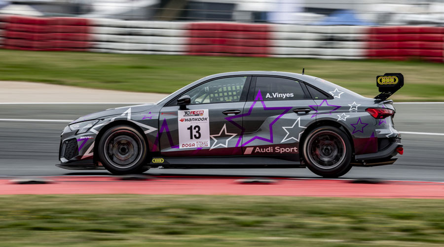 Amalia Vinyes amb el nou Audi (Baporo Motorsport)