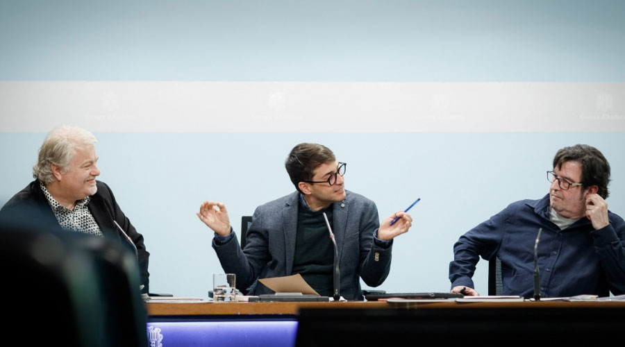 Imatge de la signatura del conveni entre el Govern i Enderrock (SFGA)