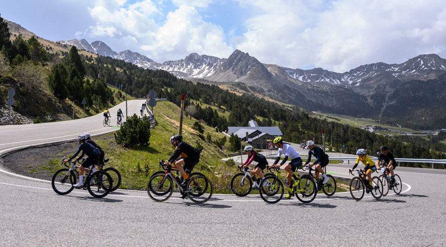 Una espectacular imatge de la Gran Fondo (Gran Fondo EPC per al comú d’Encamp)