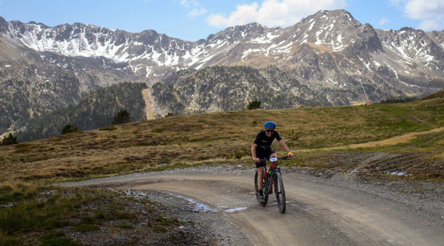 Un dels participants de la prova (Granfondoepc)
