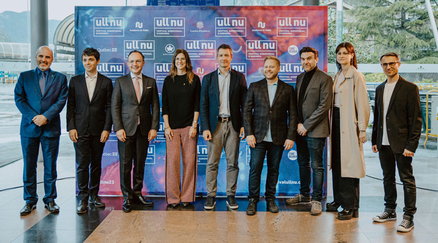 Autoritats i personalitats en la inauguració del festival Ull Nu (Festival)