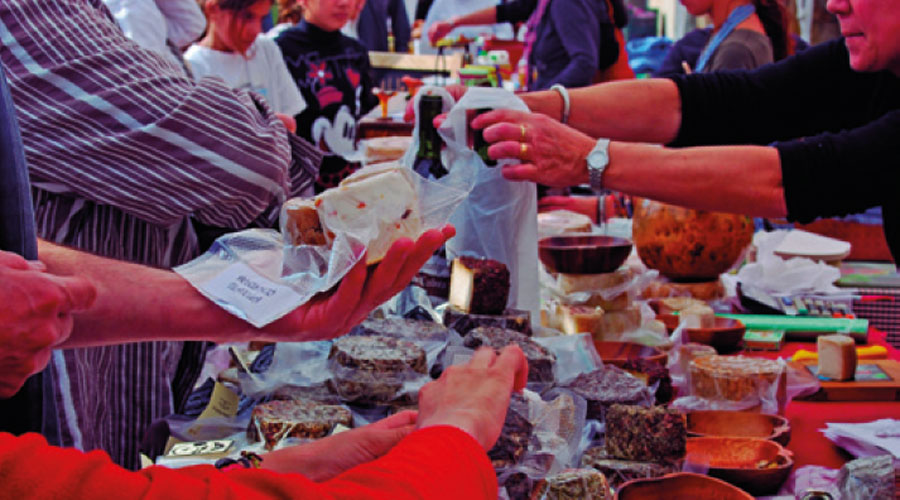 Una fira de productes artesans (Govern.cat)