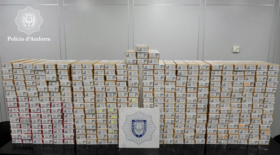 L'actuació de la Policia i la Duana permeten el decomís d'una gran quantitat de tabac per al contraban (Policia d'Andorra)