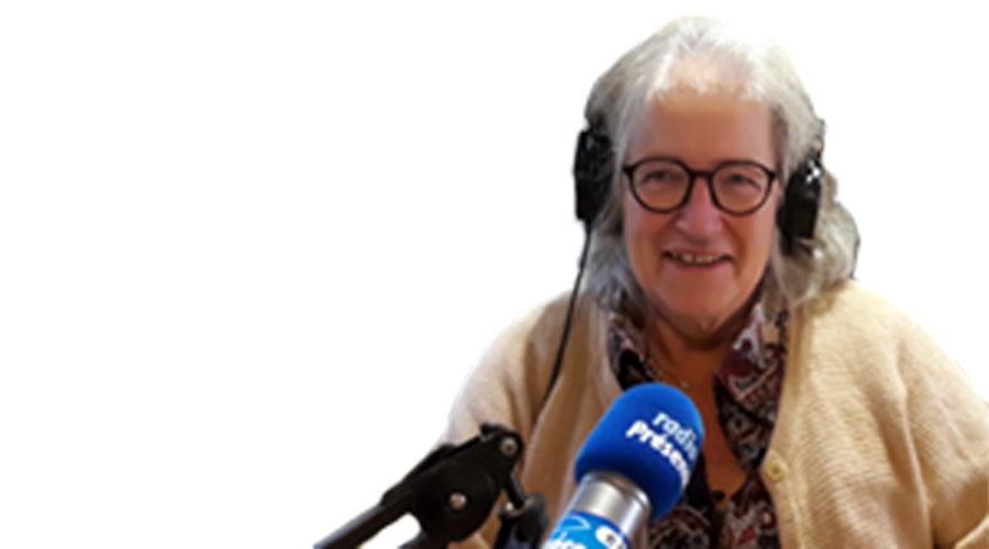 La professora de la Universitat de Toulouse, Danielle Cabanis, ponent de la conferència (Radio Présence)