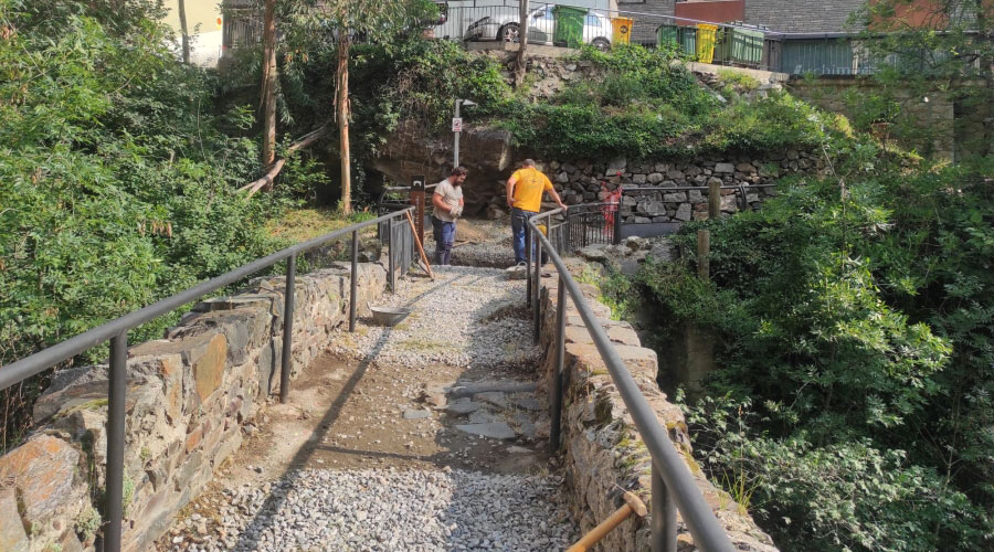 Inici dels treballs de restauració al pont dels Escalls, a Escaldes (SFGA)