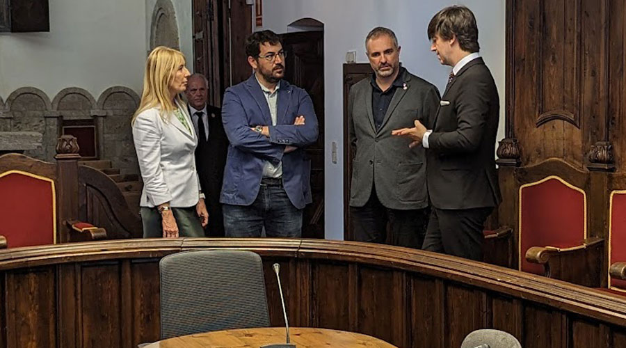 Sandra Codina, Francesc Viaplana, Jordi Fàbrega i Carles Enseñat a Casa de la Vall (Consell General)