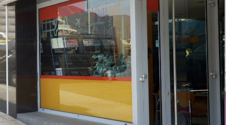 Exterior de les oficines d'Ski Art