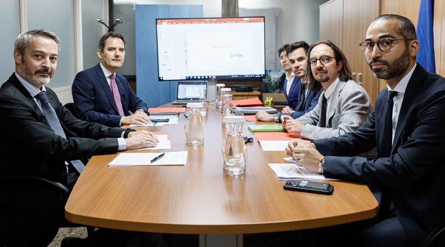 Membres del Govern i del Banc Europeu d'Inversions (SFGA)