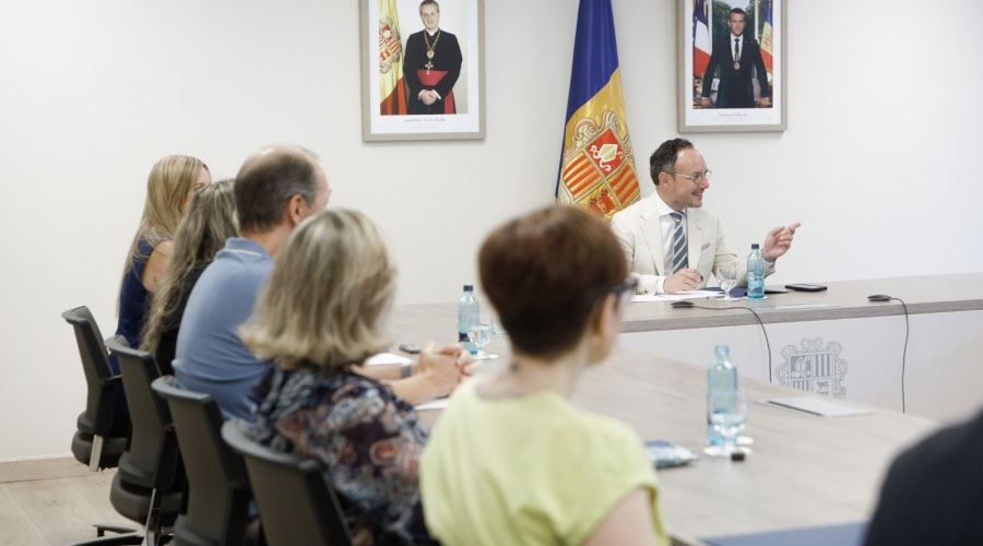 El cap de Govern reunit amb els membres de la Visura Ciutadana (SFGA)