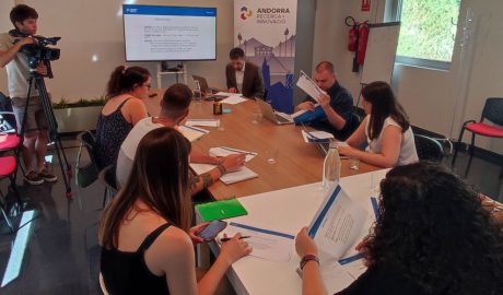 Presentació de l'enquesta postelectoral elaborada per AR+I