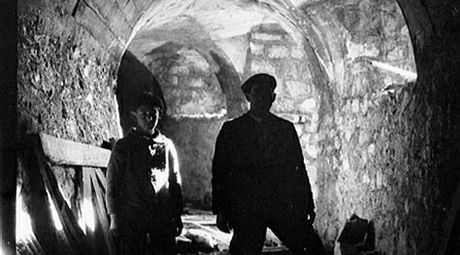 Foto de l’arxiu de FHASA dipositada a l’Arxiu Nacional (Registre ANA/FEDA_0228)