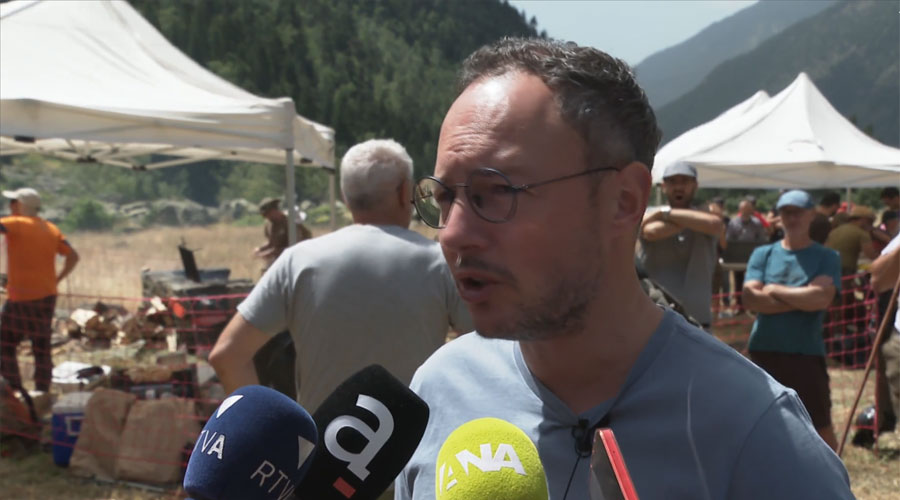 El cap del Govern, parlant sobre el centre geriàtric (ATV)