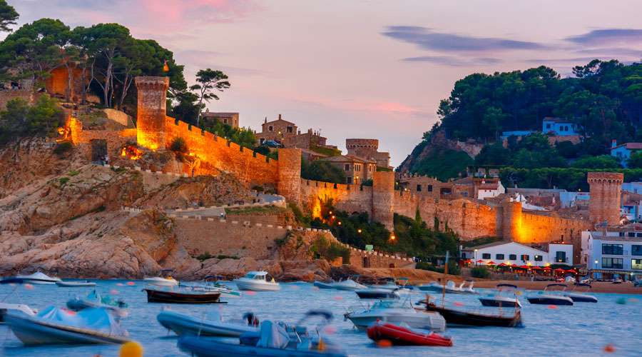 Tossa de Mar en un capvespre (Getty images)