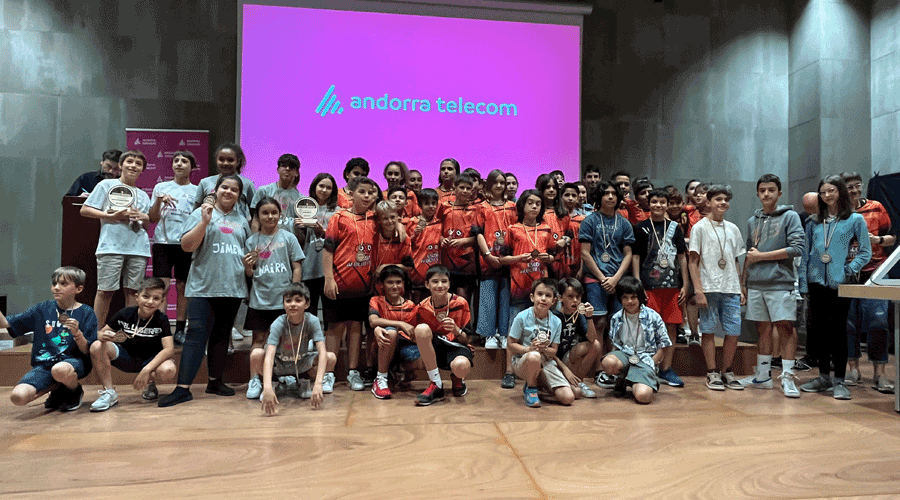 Joves participants a la World Robot Olimpyad Spain (Andorra Telecom)