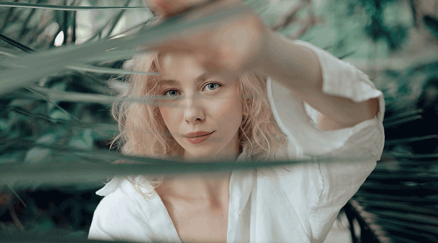 Una dona amb la pell sana (Pexels)