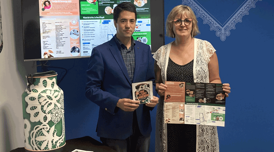 L'alcalde de la Seu, Joan Barrera, i la regidora, Gemma Tó (Aj. la Seu)