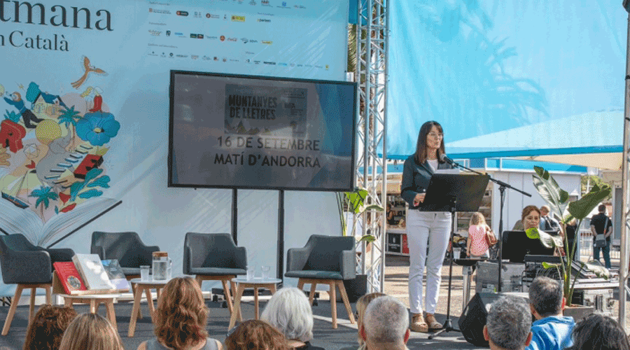 La ministra, Mònica Bonell, a la Setmana del llibre en català (SFGA)