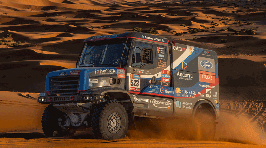 El camió de competició comandat per Albert Llovera, Margot Llobera i Marc Torres (FotoEsport)