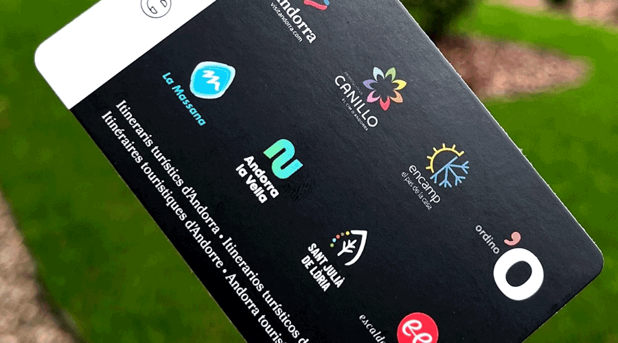 La targeta per a poder gaudir dels itineraris audio-guiats (Andorra Turisme)