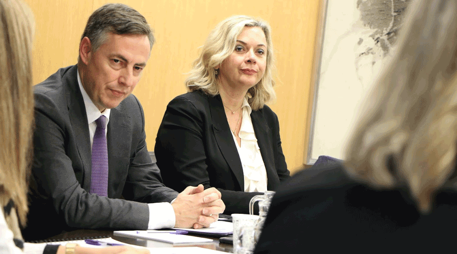 El president i la vicepresidenta de la Comissió d’Afers Exteriors del Parlament Europeu, D. McAllister i Ž. Zovko (Consell General)