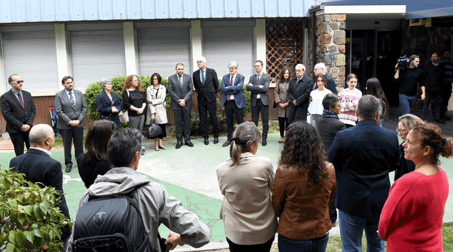Minut de silenci al Lycée Comte de Foix pel professor assassinat a França (SFGA)