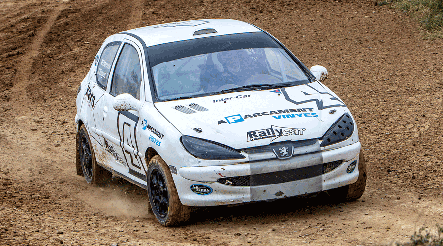 Al volant, el jove pilot andorrà, Joan Vinyes Jr. (FotoEsport)