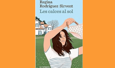 Portada del llibre "Les calces al sol", de Regina Rodríguez Sirvent