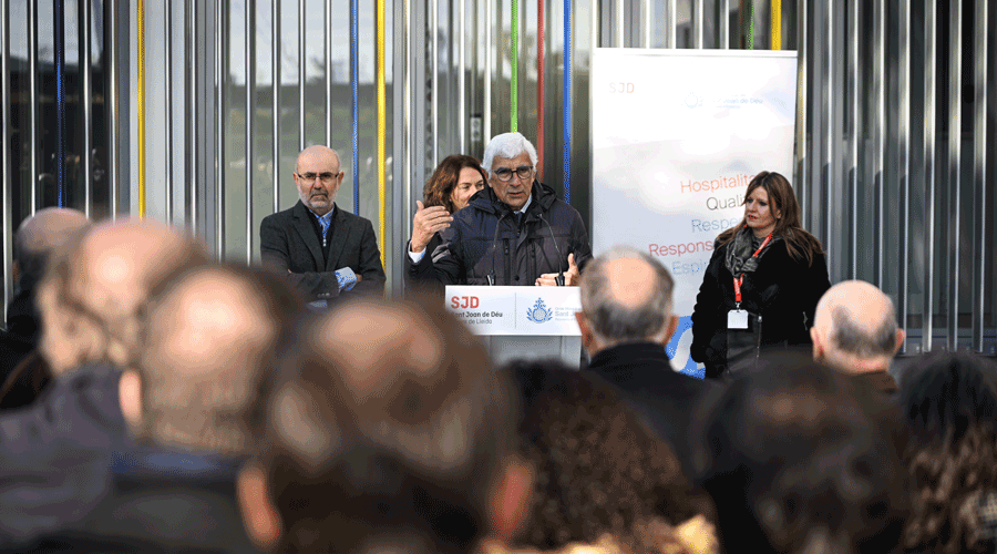 El conseller de Salut de la Generalitat, Manel Balcells, inaugurant el programa "Acompanya'm Lleida" (Salut.cat)