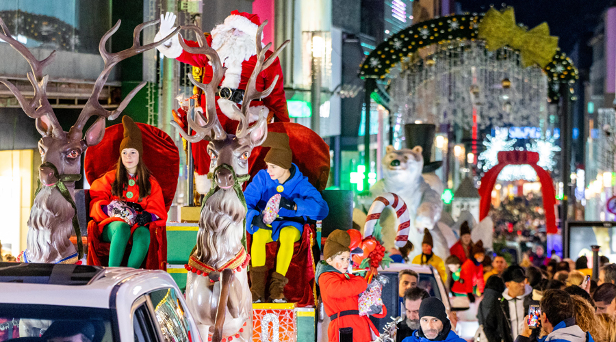 L'arribada del Pare Noel, l'any passat, a Escaldes-Engordany (Comú)