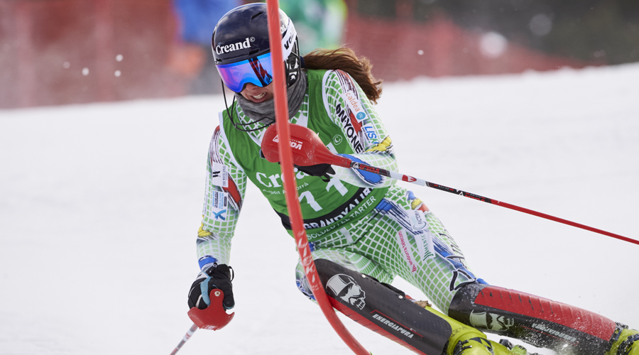 Carla Mijares competint a la Copa Gineta (Origami / Òscar Rius)