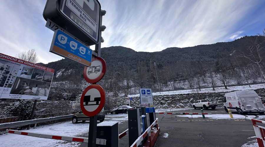 Aparcament Terres Primeres de Baix (Comú d'Encamp)