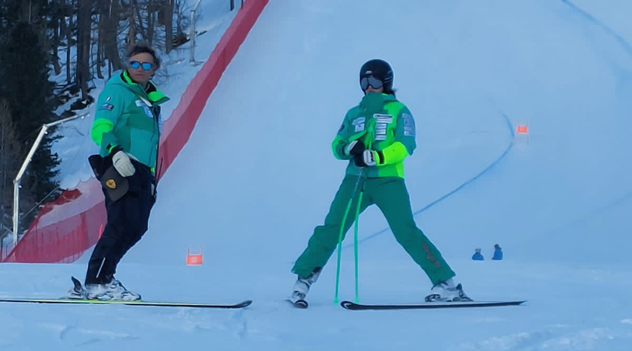 Jordina Caminal amb l'entrenador Guido Paci, a Passo San Pellegrino
