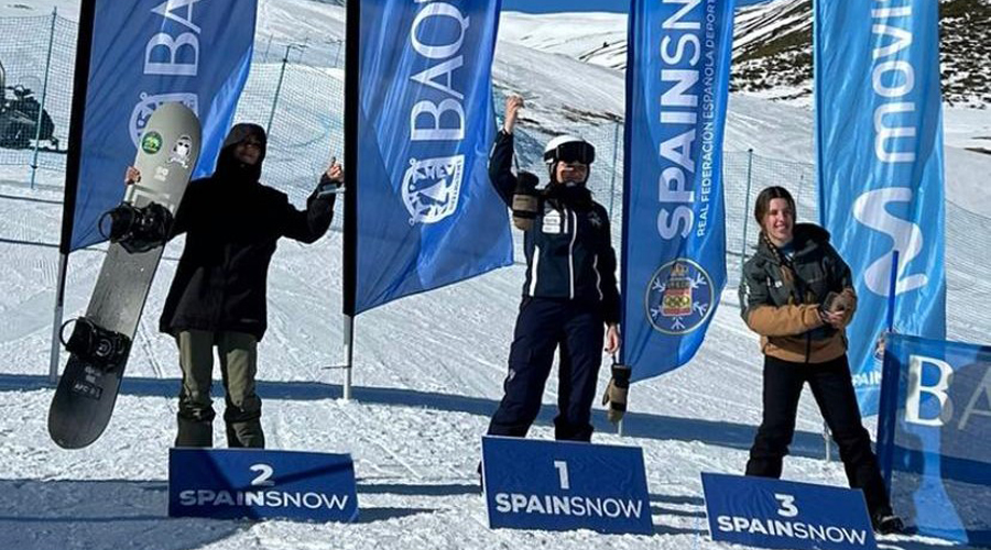 A l'esquerra, l'andorrana Nerea Fernández (FAE)