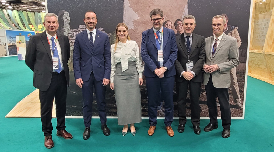 Les autoritats andorranes i balears a Fitur (SFGA)
