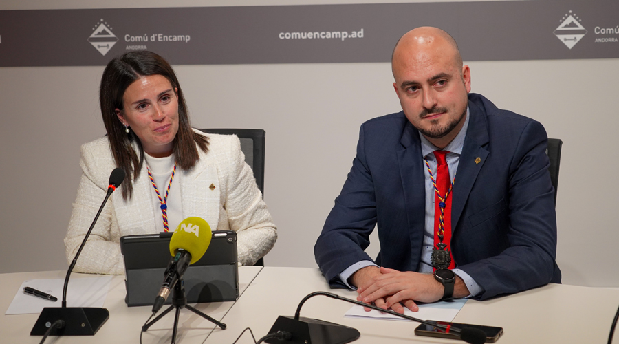 Laura Mas i Xavier Fernández (Comú)