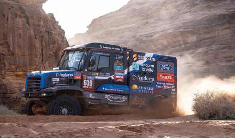 Llovera - Llobera - Torres disputant la 3a etapa del Dakar
