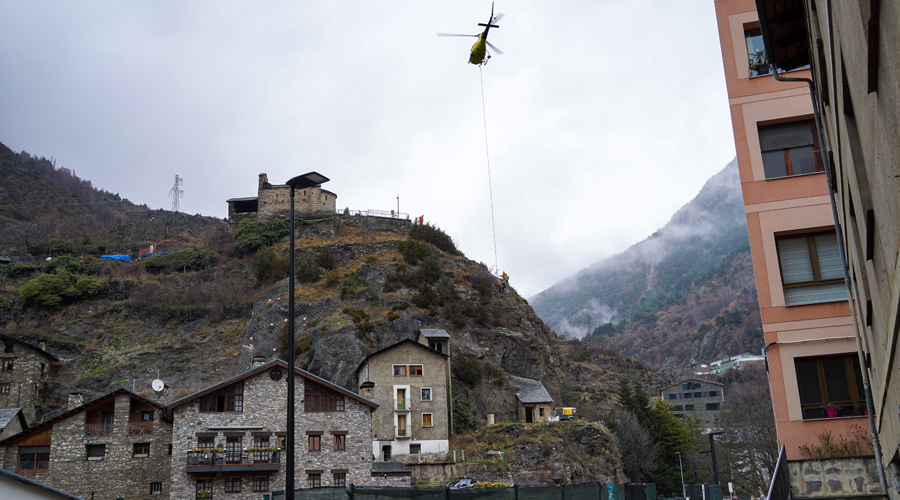 Treballs d'estabilització del talús de Sant Romà de les Bons (Comú d'Encamp)