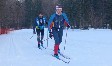Gina del Rio entrenant i provant el material per a la cursa de divendres