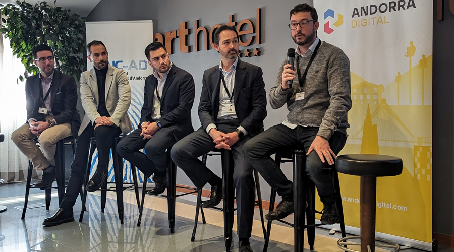 Els ponents de la taula rodona sobre ciberseguretat (AR+I)