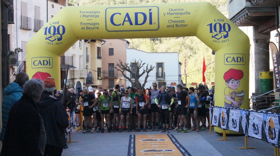 Sortida de la Volta Peramola 2023 (Foto: Alfonso Gómez - RàdioSeu)