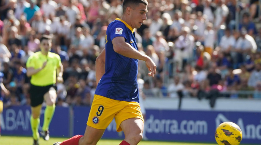 El jugador de l'FC Andorra, Jon Karrikaburu en el matx contra l'Eibar (Club)