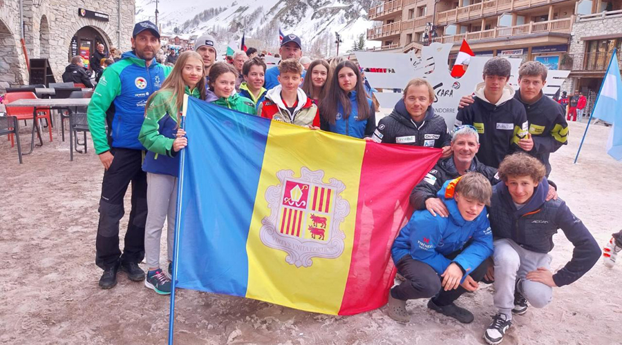 Els joves representants andorrans a l'Scara 2024 (FAE)