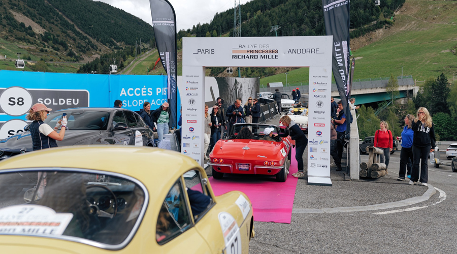 Vehicles participants al Rallye des Princesses (ACA CLUB Esportiva)