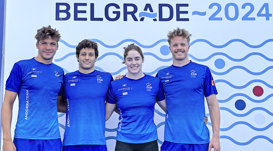 La delegació de la natació andorrana a Belgrad (FAN)